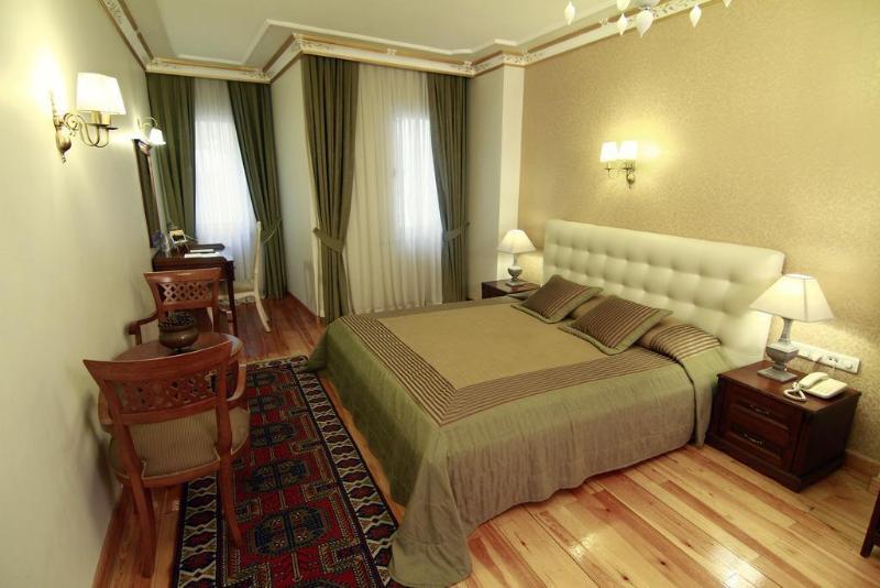 Hotel Uyan-Special Category อิสตันบูล ภายนอก รูปภาพ