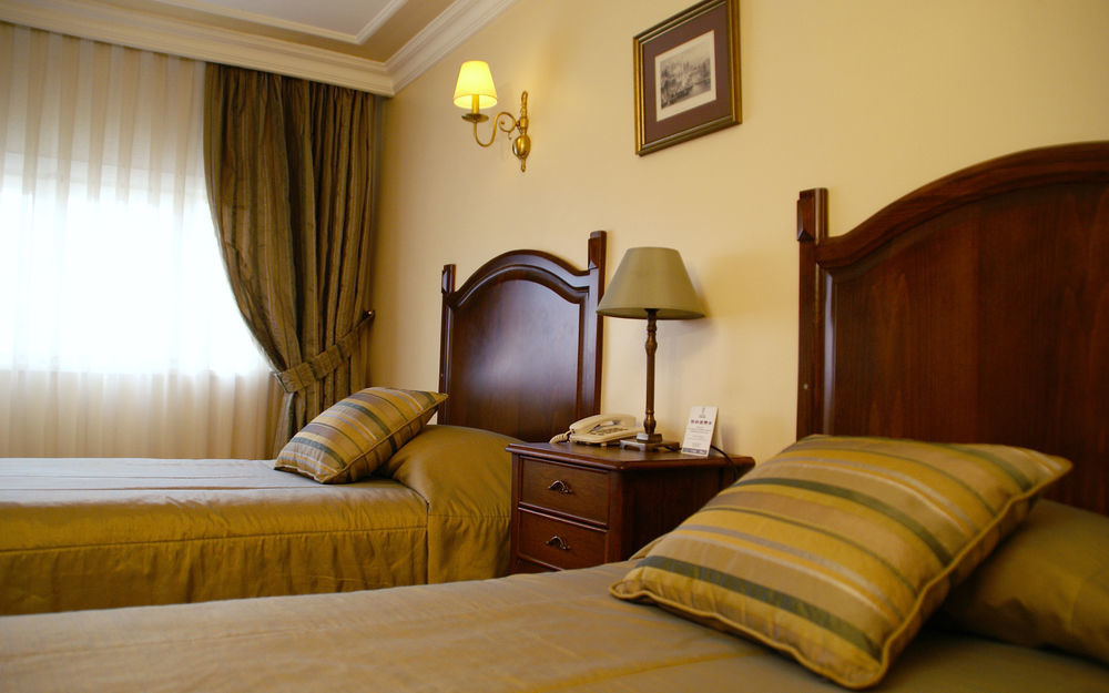 Hotel Uyan-Special Category อิสตันบูล ภายนอก รูปภาพ