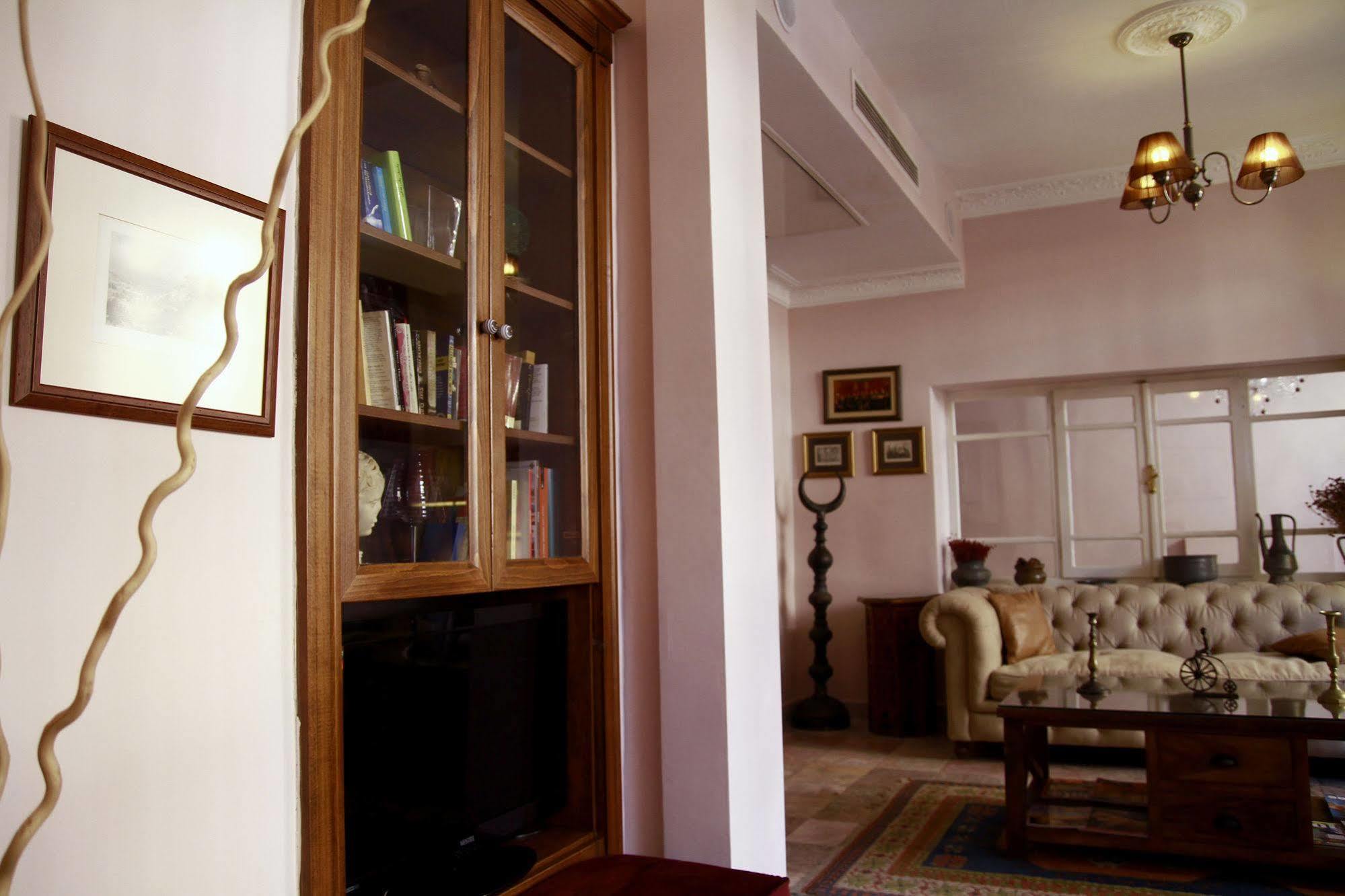 Hotel Uyan-Special Category อิสตันบูล ภายนอก รูปภาพ
