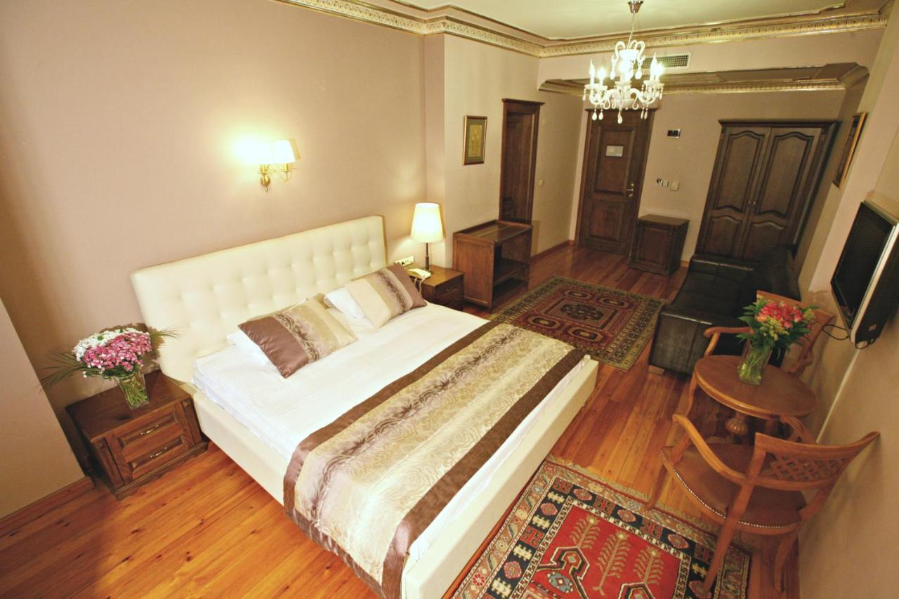 Hotel Uyan-Special Category อิสตันบูล ภายนอก รูปภาพ