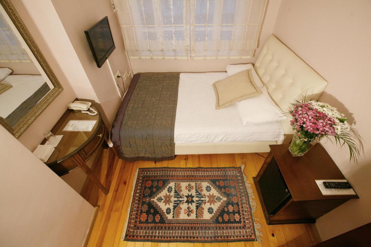 Hotel Uyan-Special Category อิสตันบูล ภายนอก รูปภาพ